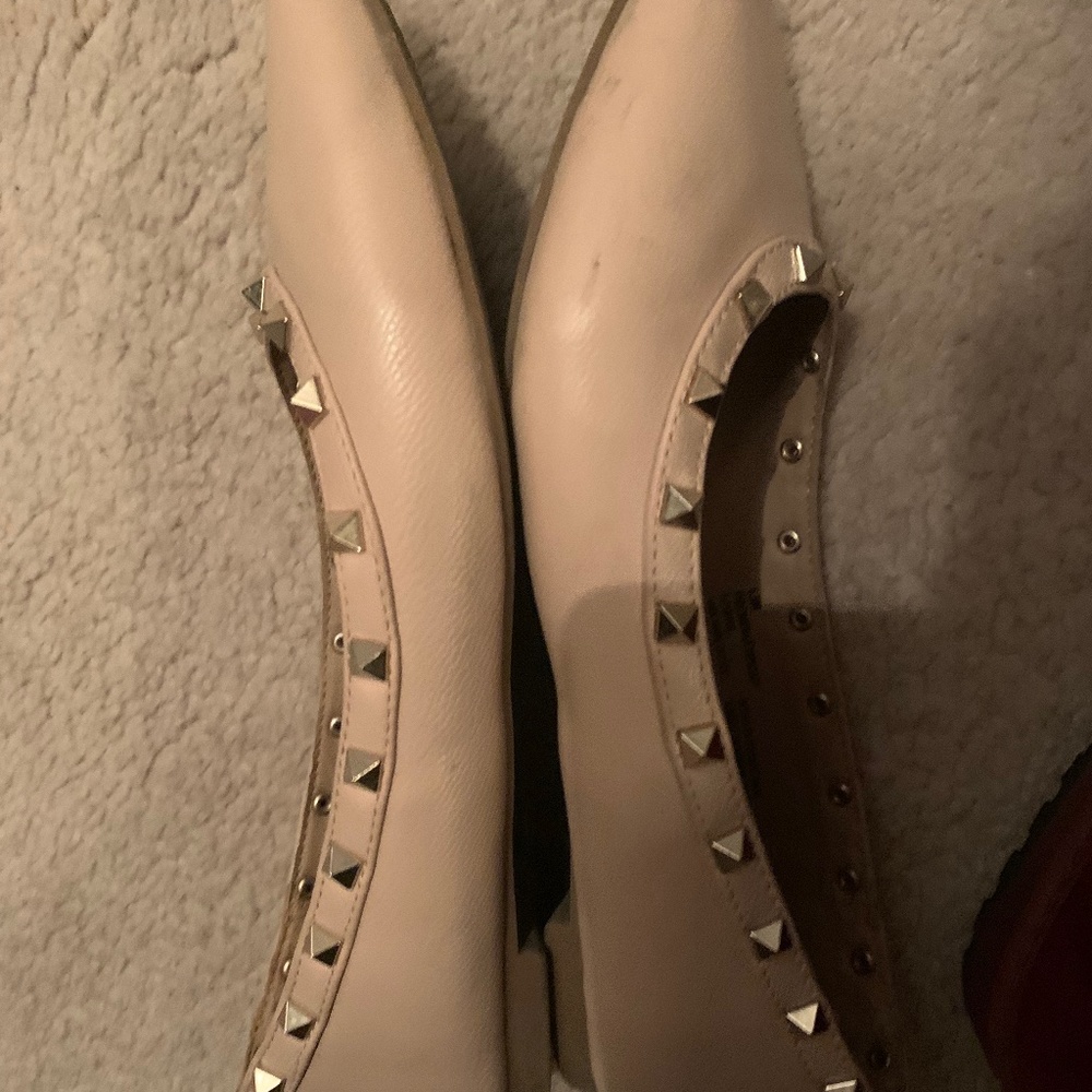 Light pink flats